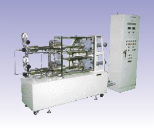 AKICO製 スラリー供給装置。混合タンク・循環ポンプ・高圧注入器と制御盤